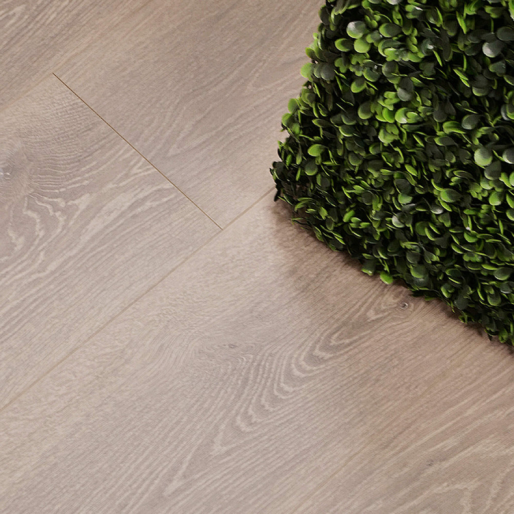Close-up of Everglades Oak Country Laminate Flooring
