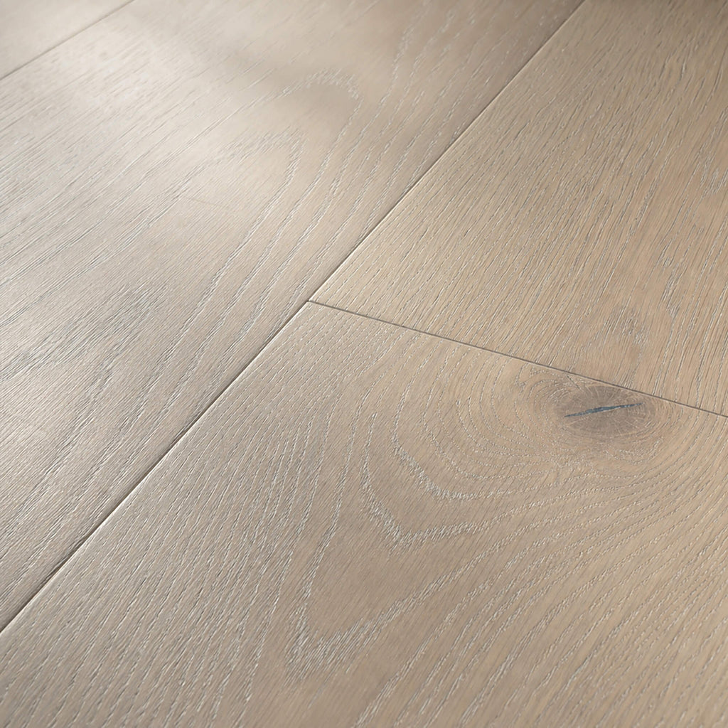 Close-up of the grain and texture of Potters Grey Oak Matt Lacquered 190mm engineered wood flooring.